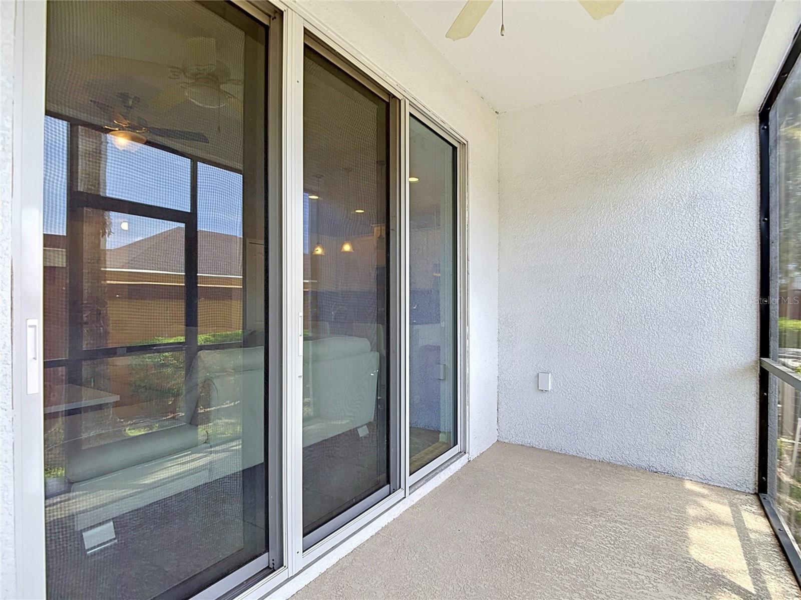 8615 ANDALUCIA FIELD DR, TAMPA, FL — photo 29