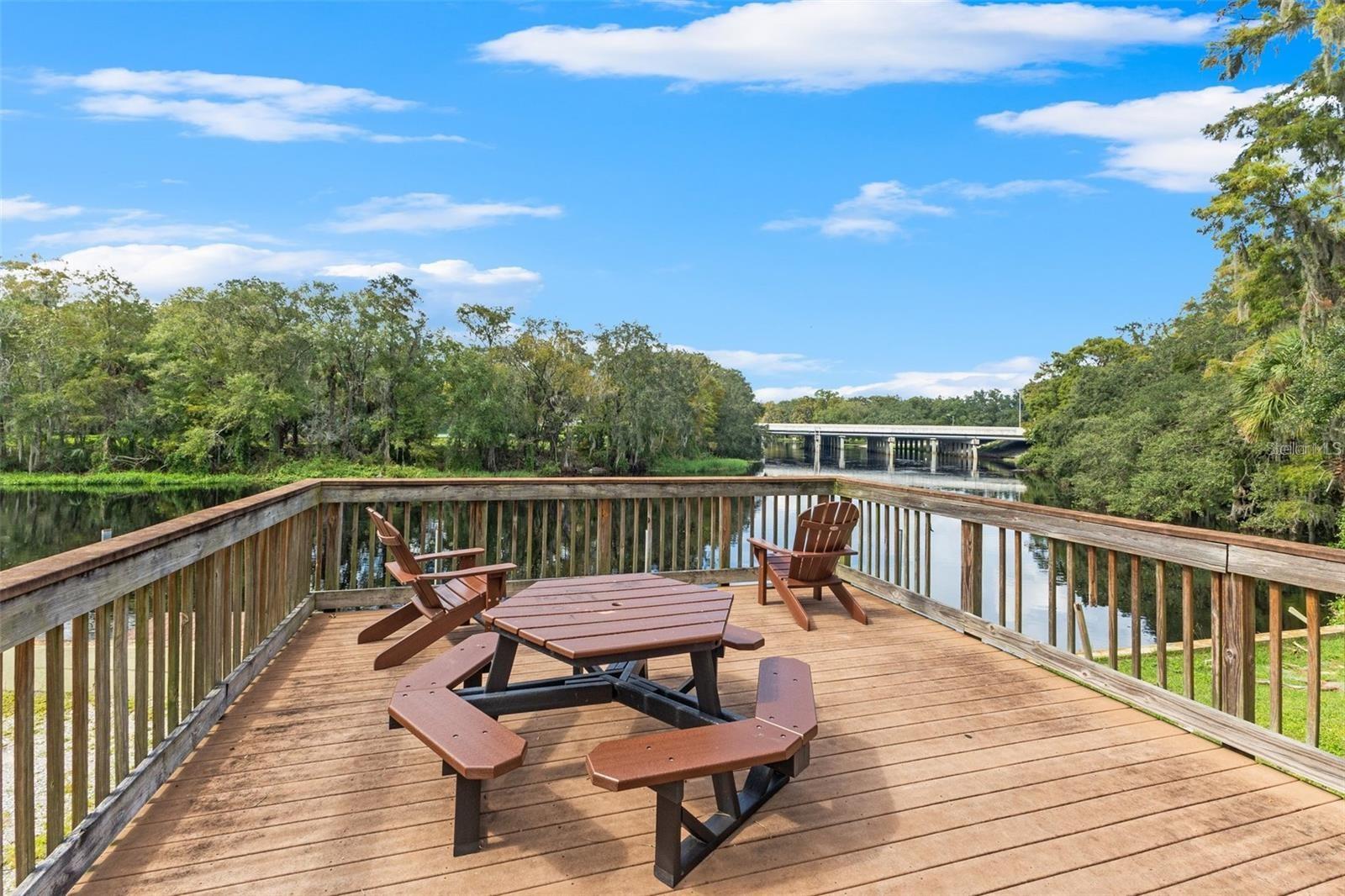 8615 ANDALUCIA FIELD DR, TAMPA, FL