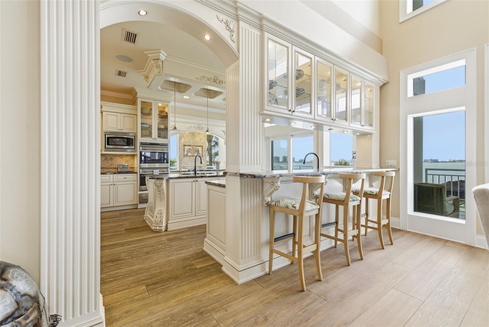 24 N PINE CIR, BELLEAIR, FL — photo 23