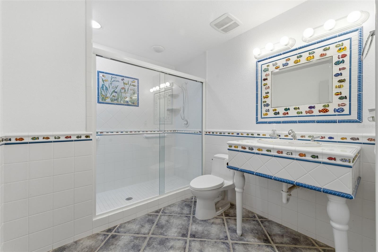 24 N PINE CIR, BELLEAIR, FL — photo 76