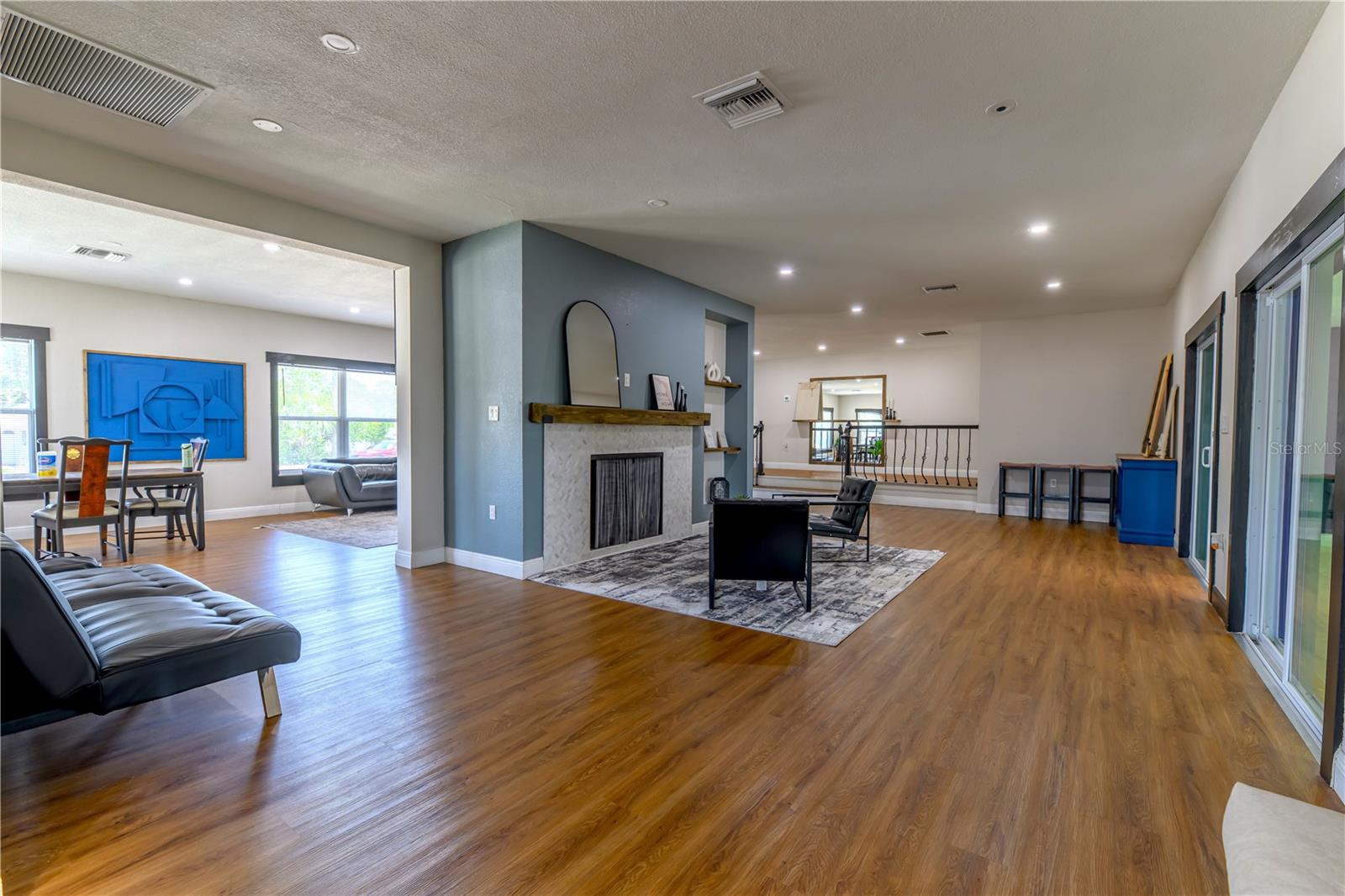 800 S KEENE RD, CLEARWATER, FL — photo 6