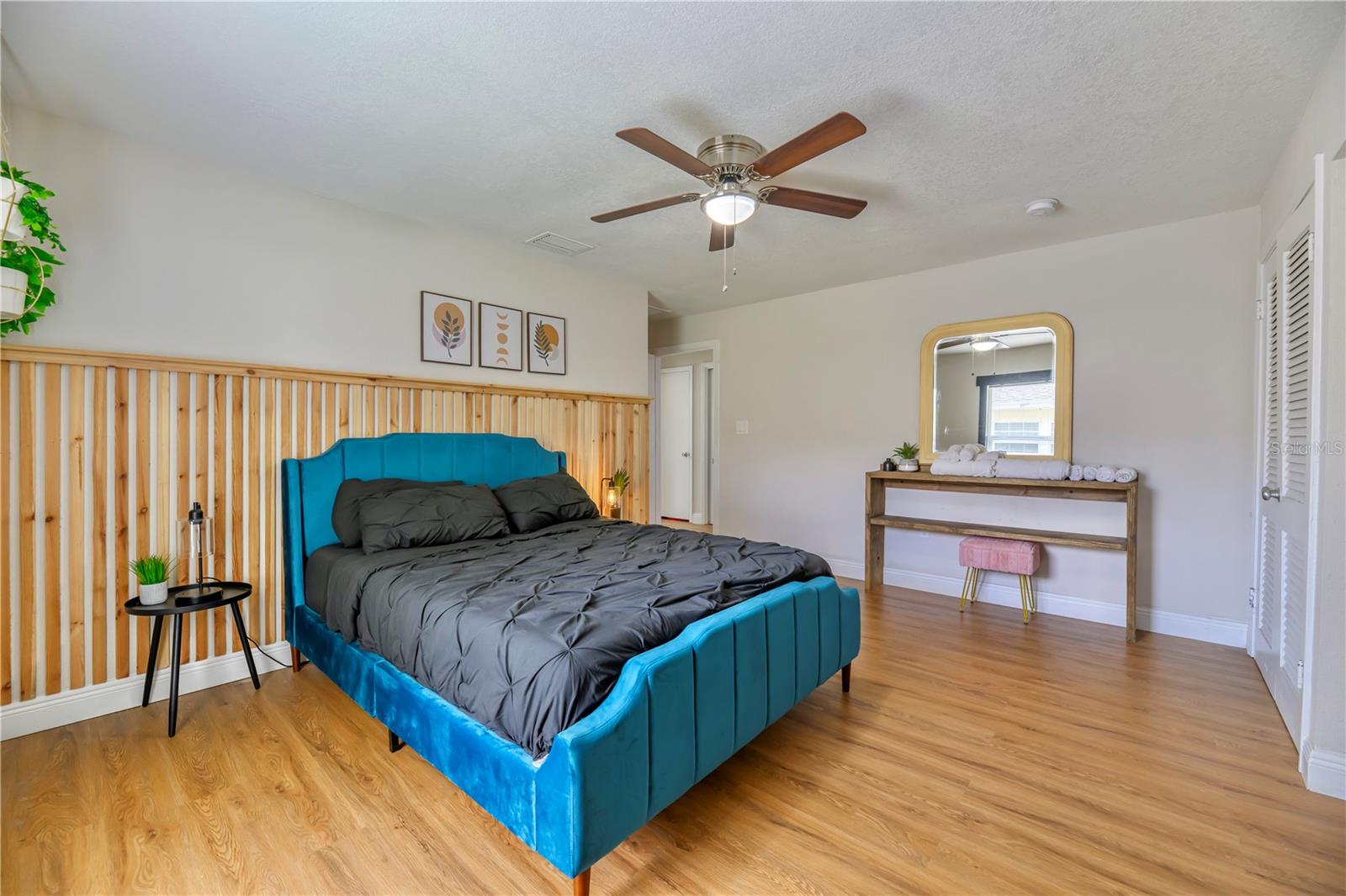 800 S KEENE RD, CLEARWATER, FL — photo 27
