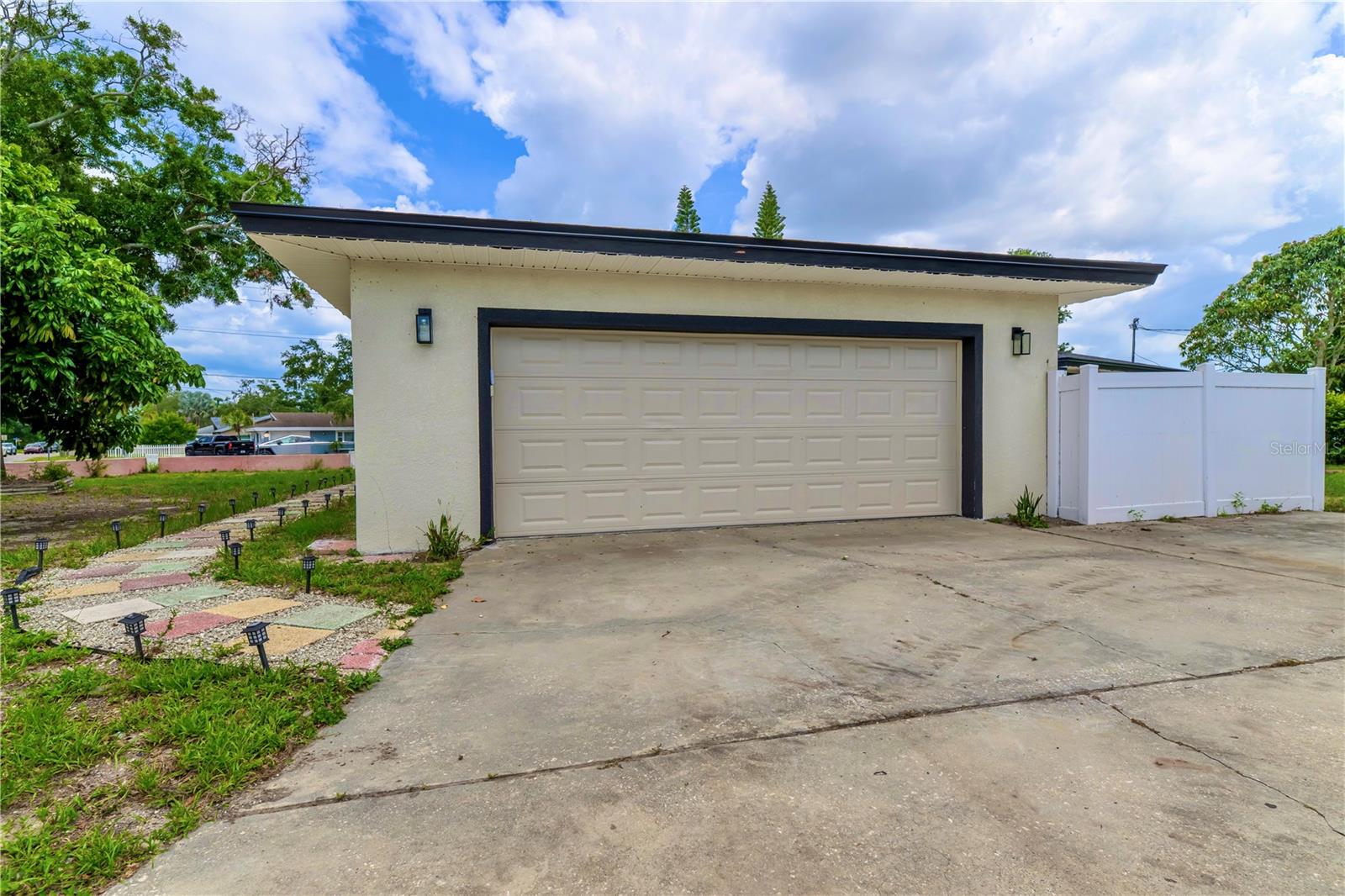 800 S KEENE RD, CLEARWATER, FL — photo 32