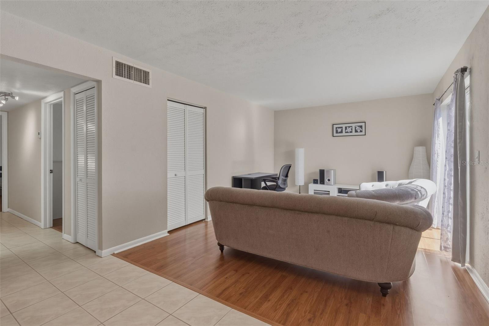1799 N HIGHLAND AVE #114, CLEARWATER, FL — photo 4