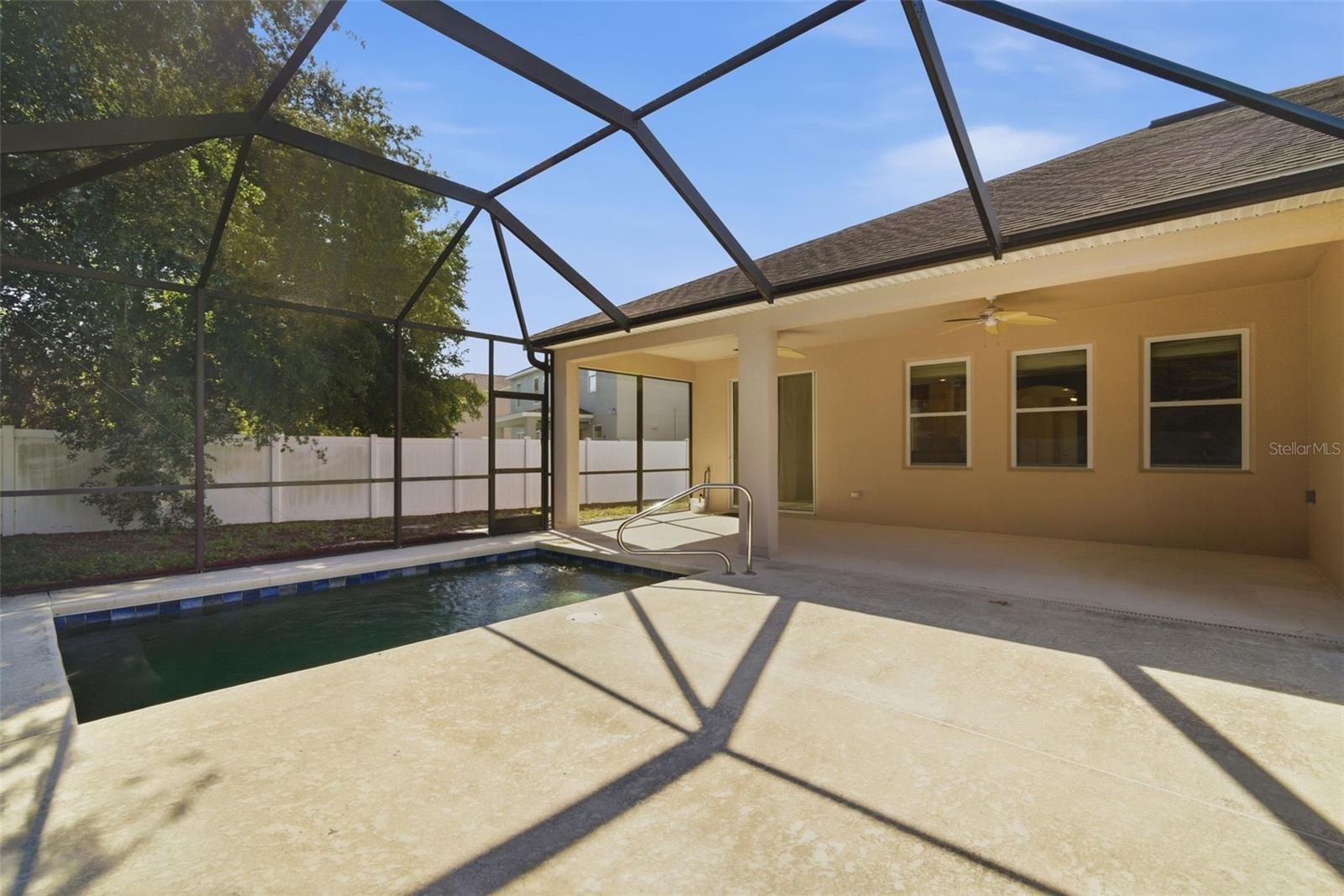 1520 RHODESWELL LN, DOVER, FL — photo 47