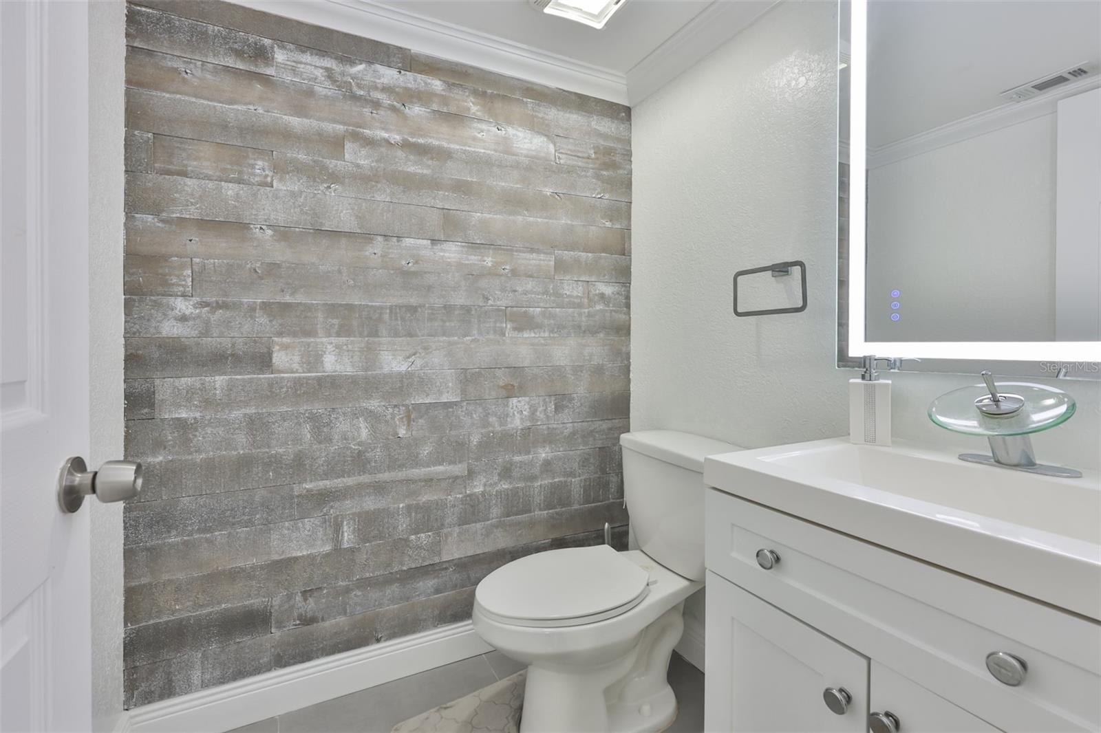 1865 CLEARBROOKE DR, CLEARWATER, FL — photo 21