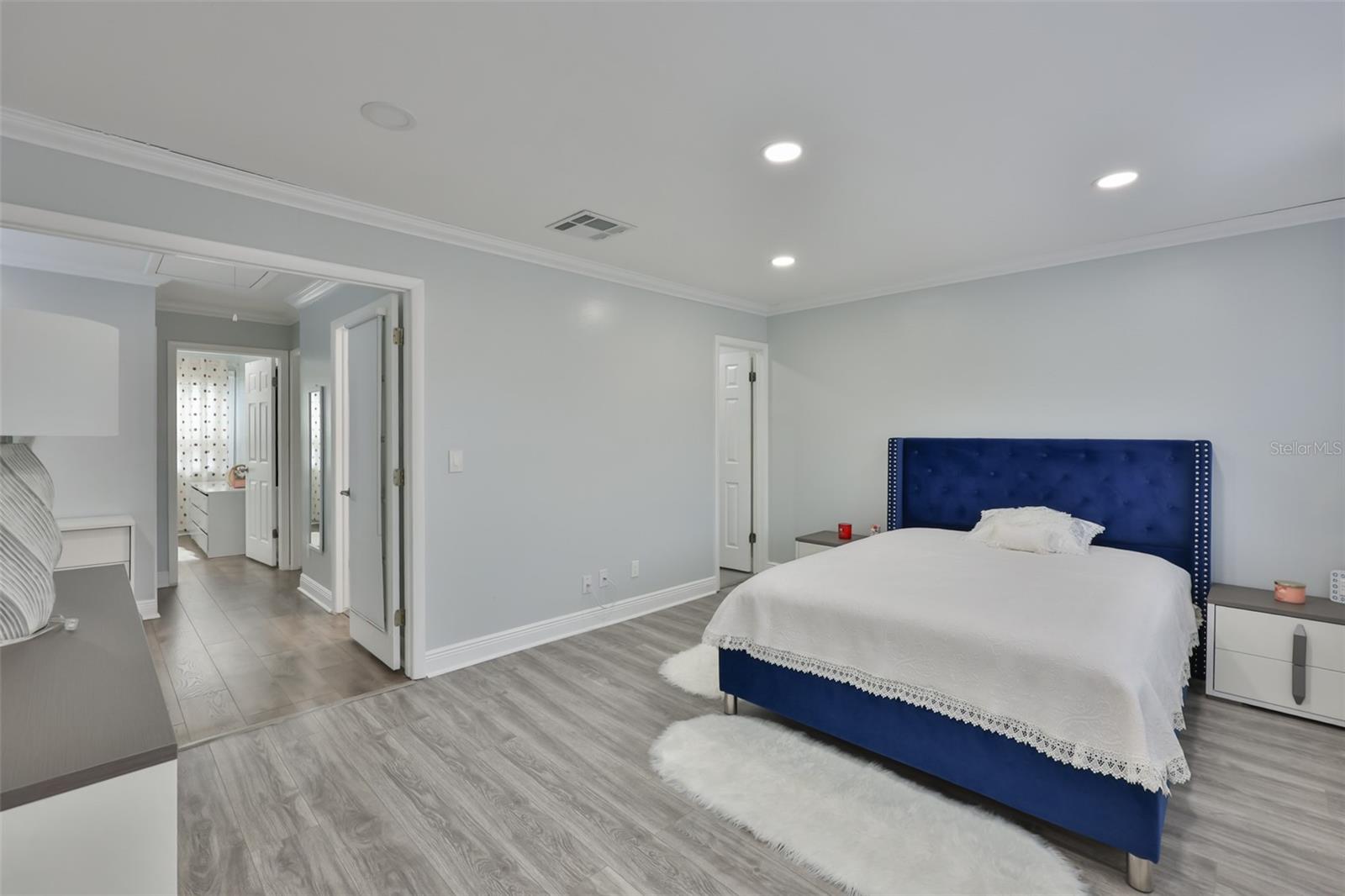 1865 CLEARBROOKE DR, CLEARWATER, FL — photo 25