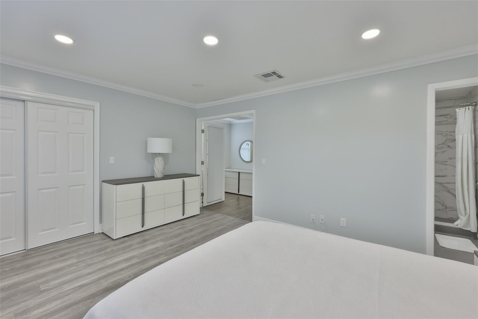 1865 CLEARBROOKE DR, CLEARWATER, FL — photo 29