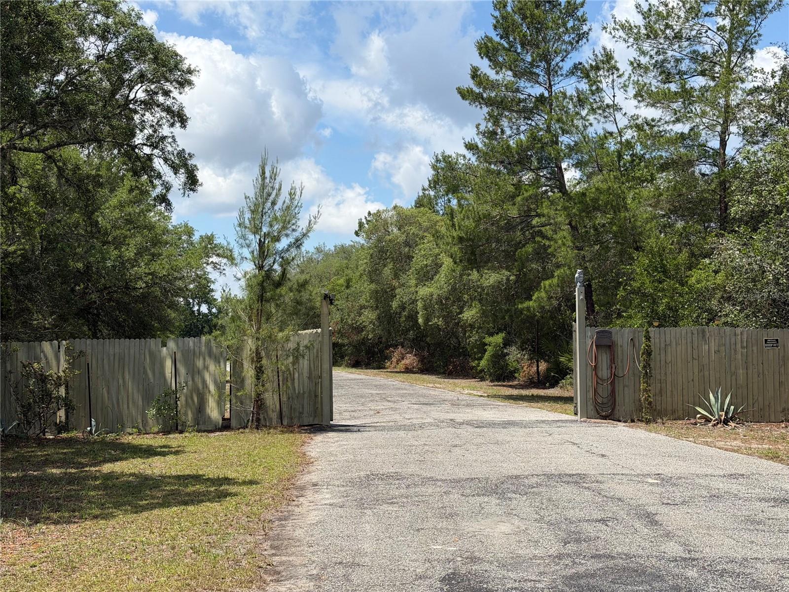 S SEQUOIA WAY, EUSTIS, FL — photo 3