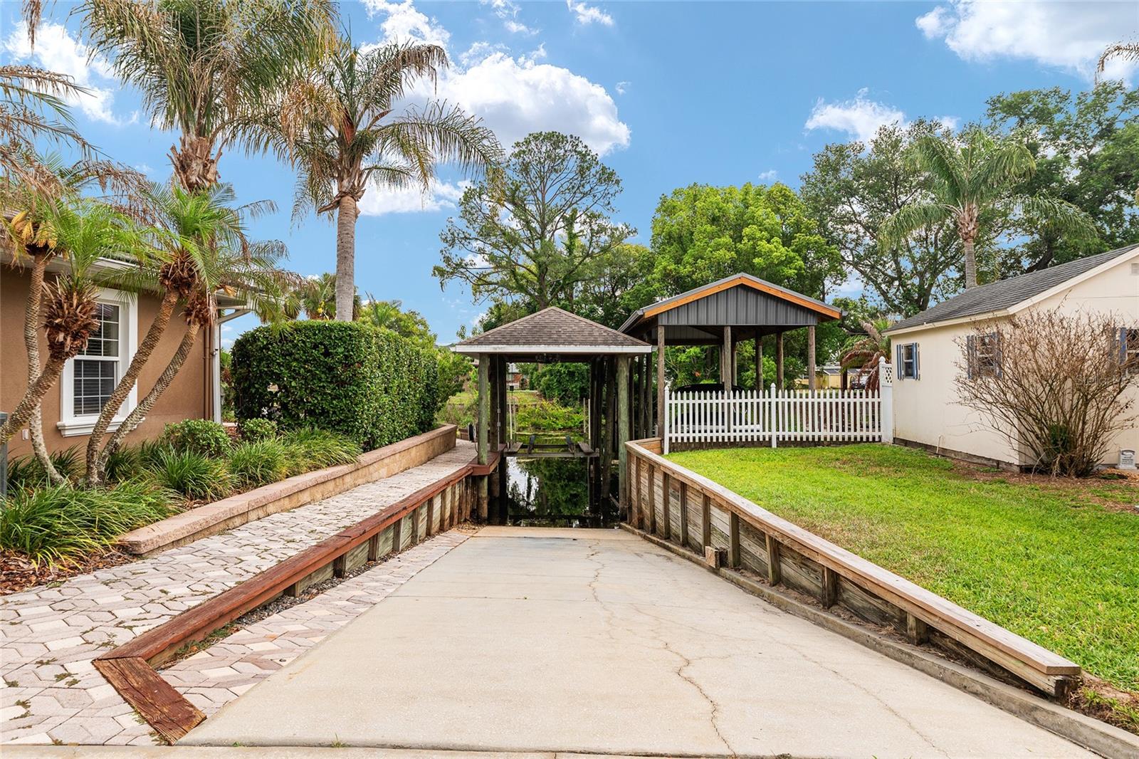 29 SE OCALE WAY, SUMMERFIELD, FL — photo 10