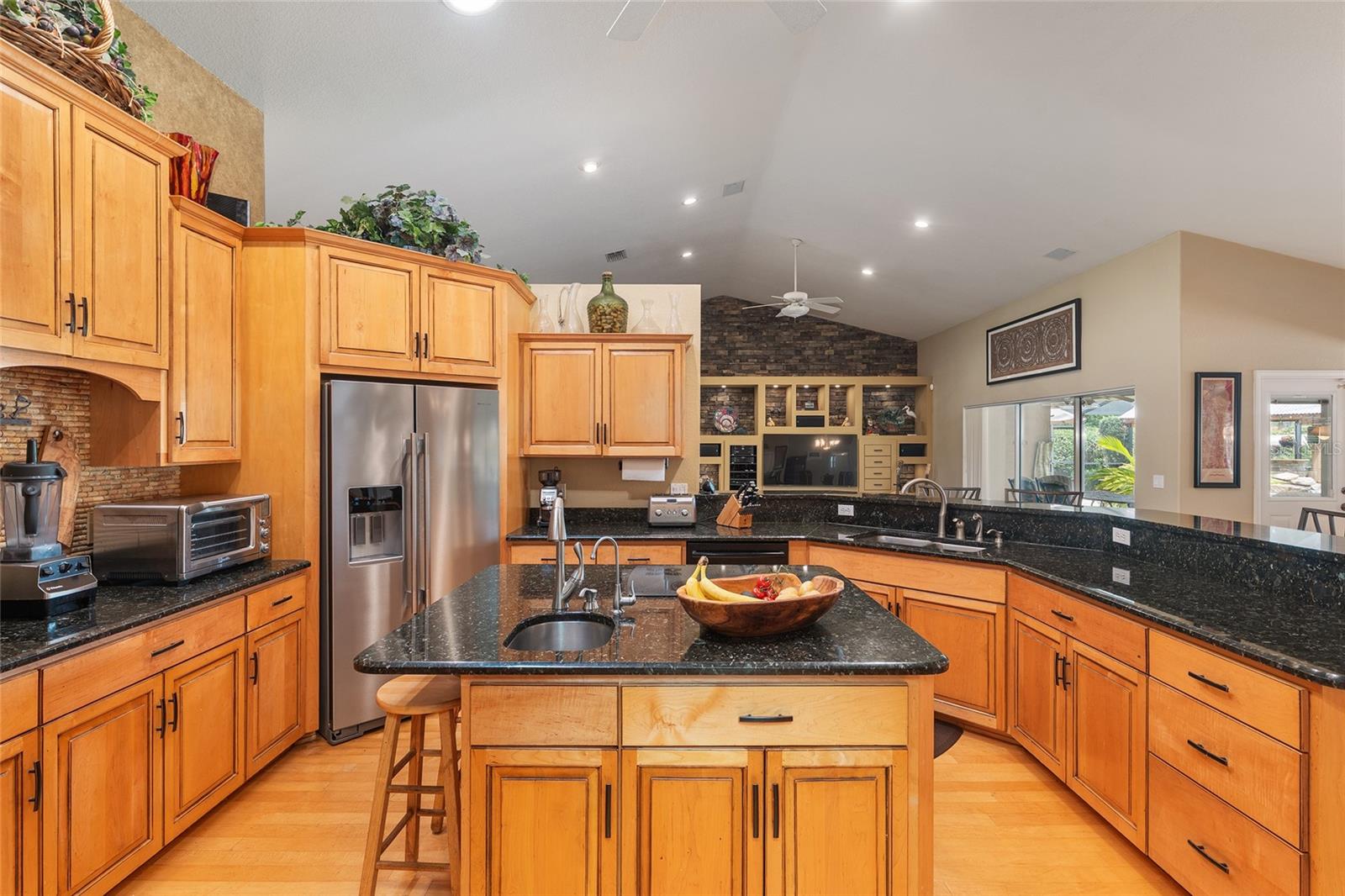 29 SE OCALE WAY, SUMMERFIELD, FL — photo 41