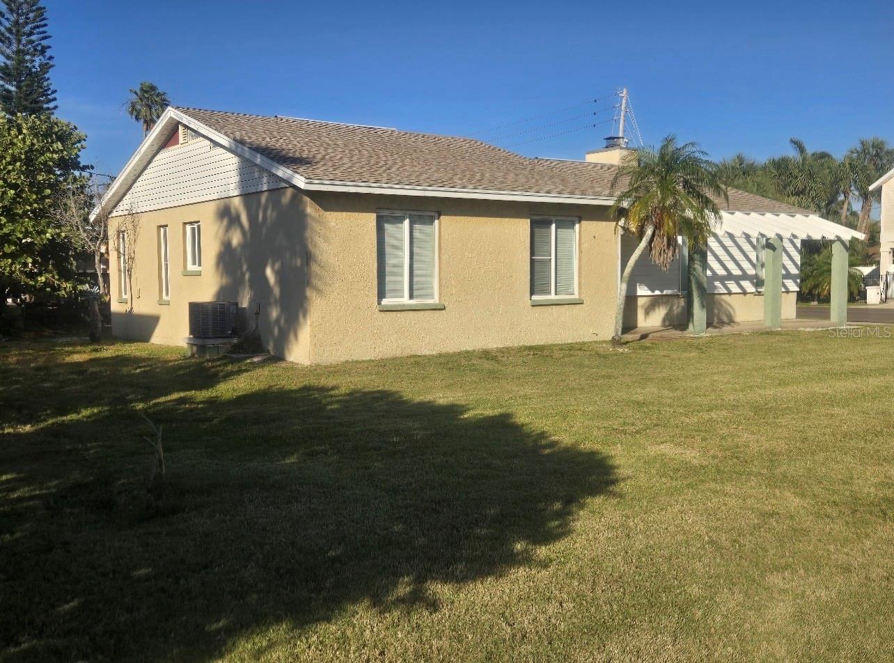 16101 GULF BLVD, REDINGTON BEACH, FL — photo 8