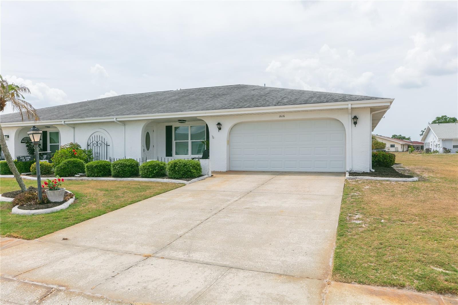 1616 BENTWOOD DR, SUN CITY CENTER, FL — photo 2