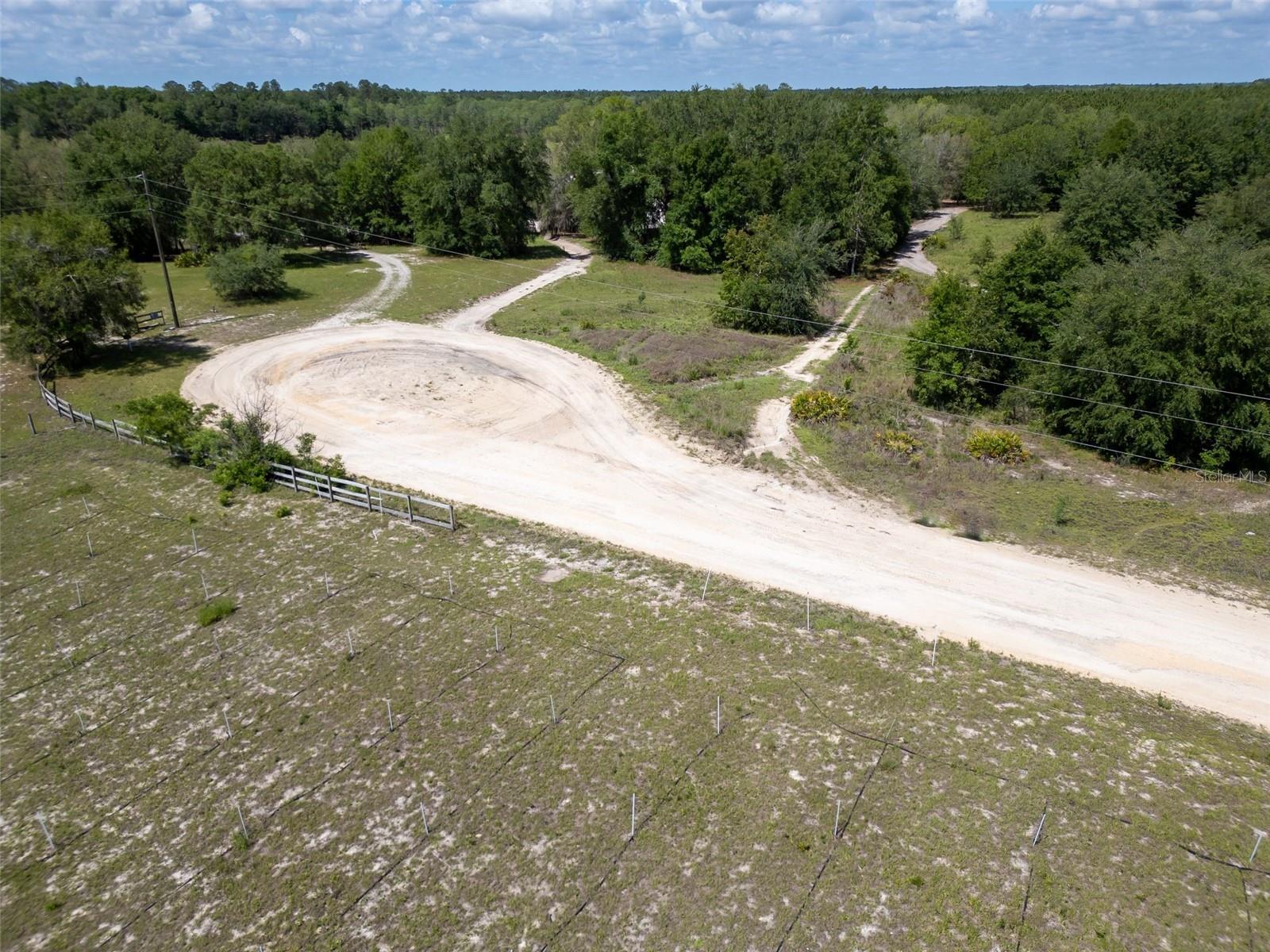 SE 53 CT, TRENTON, FL — photo 15