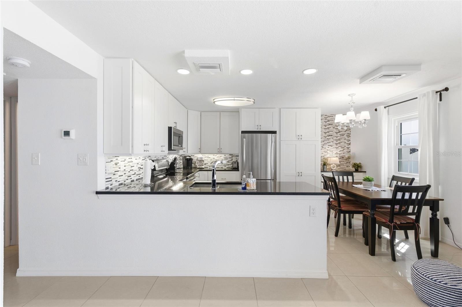 5280 COQUINA KEY DR SE #A furnished seasonal, ST PETERSBURG, FL — photo 13