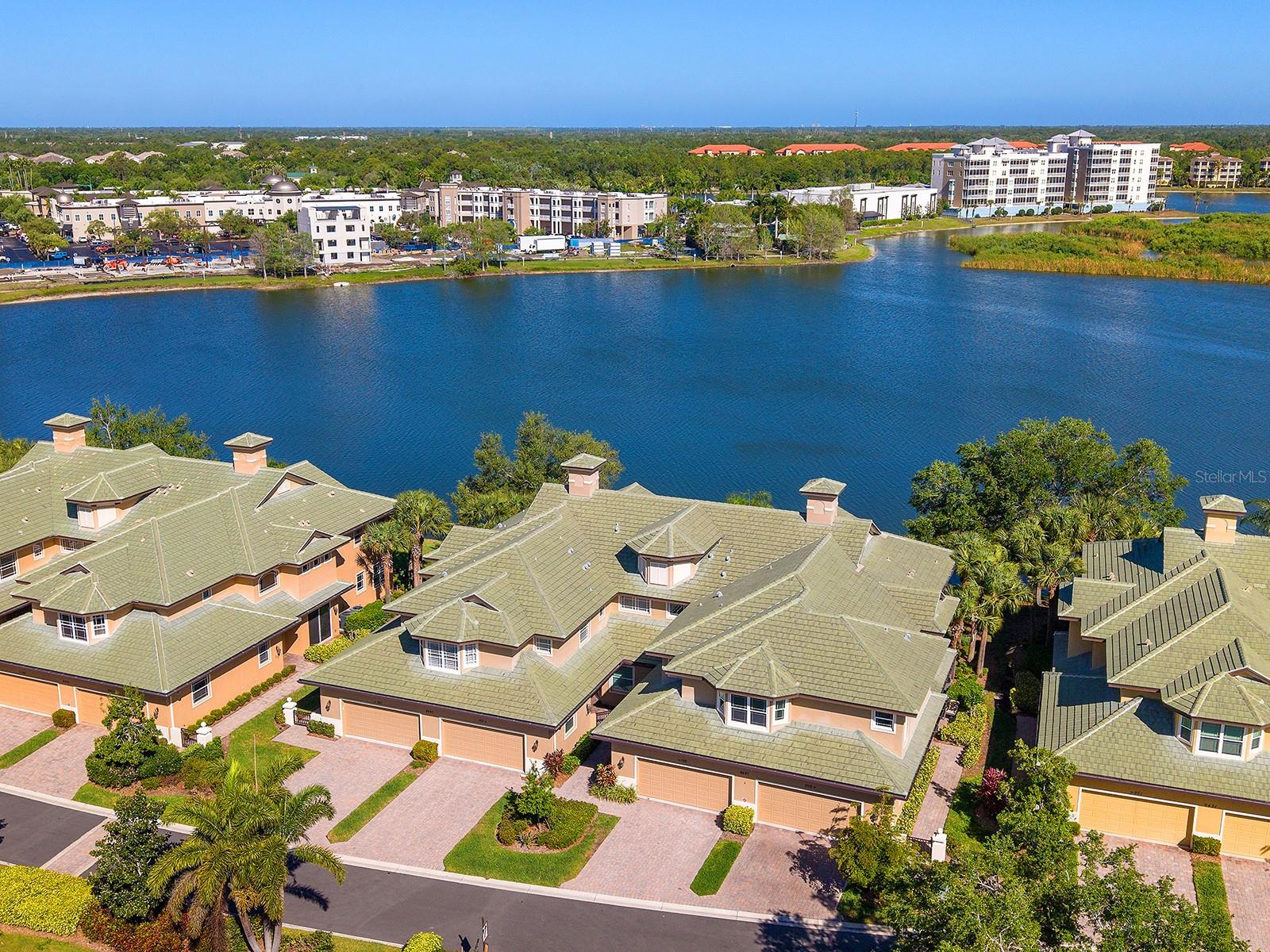 6427 MOORINGS POINT CIR #101, LAKEWOOD RANCH, FL — photo 53