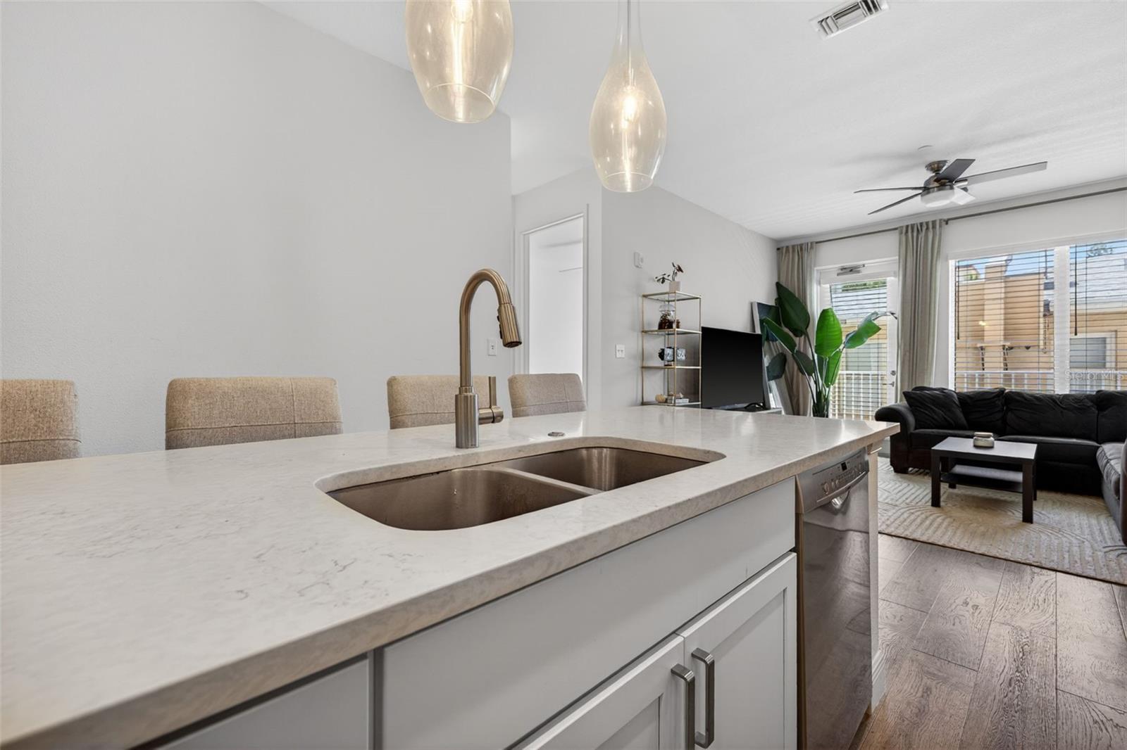 644 3RD AVE S #202, ST PETERSBURG, FL — photo 5