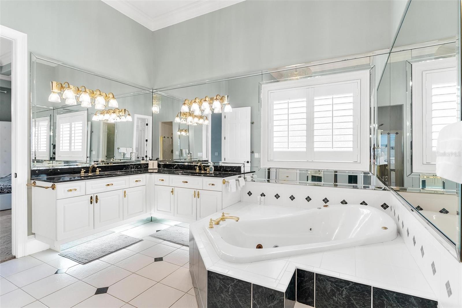 1641 EDGEWATER DR, MOUNT DORA, FL — photo 83