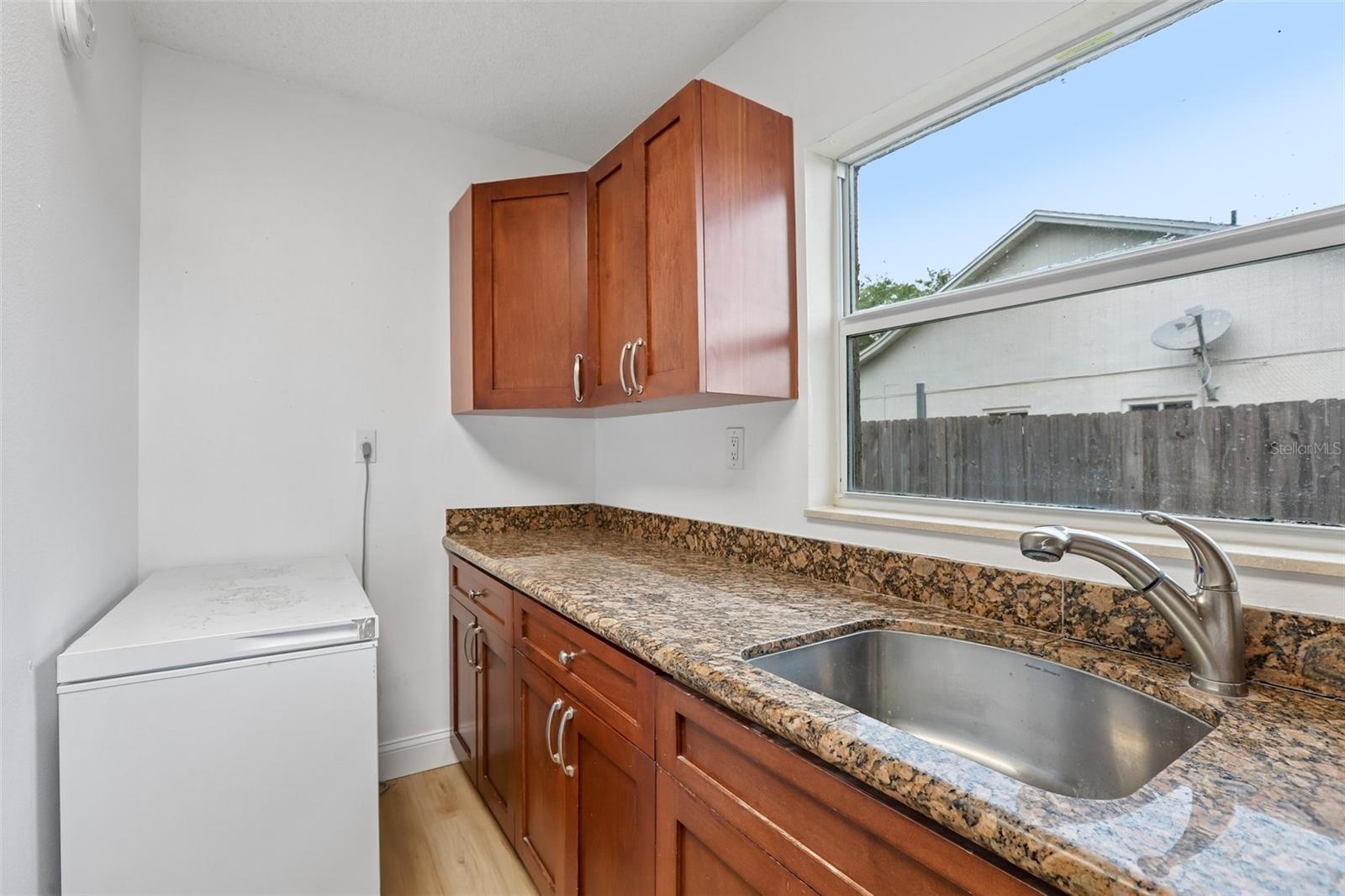 1525 KESTREL WAY, BRANDON, FL — photo 32