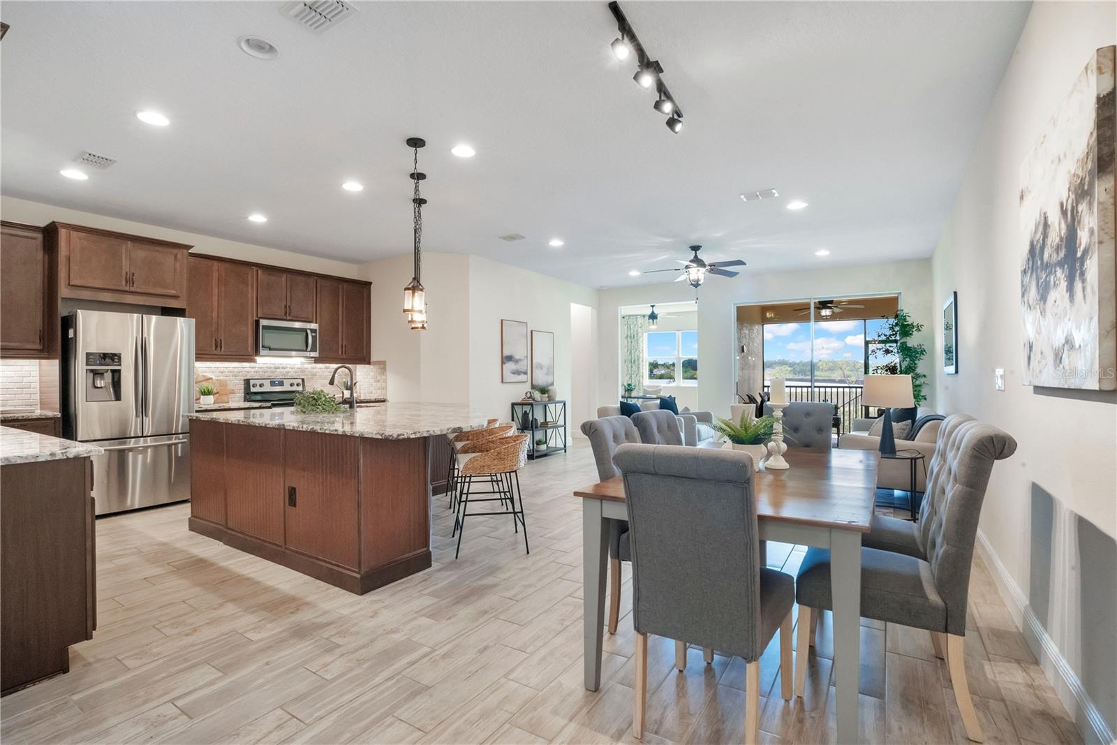 9009 PALM KEY AVE, OLDSMAR, FL — photo 2
