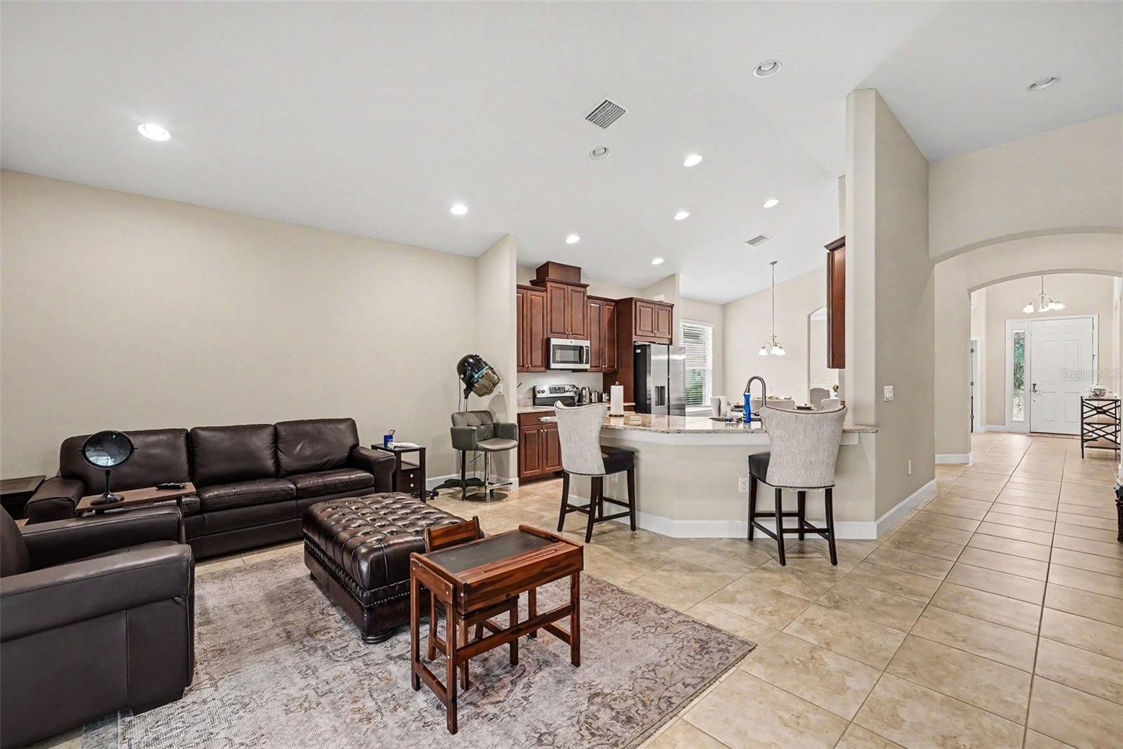 7907 SILVER CLOVER CT, RIVERVIEW, FL — photo 5