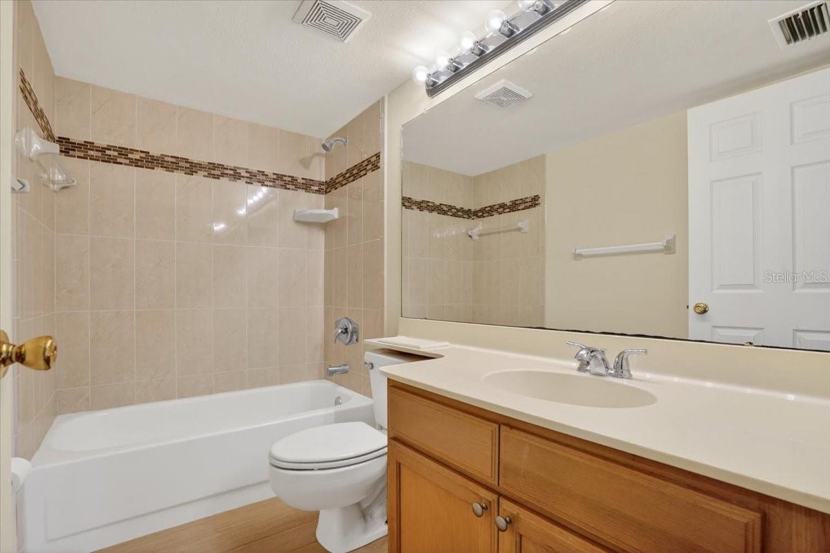 1040 WEXFORD BLVD #1040, VENICE, FL — photo 22