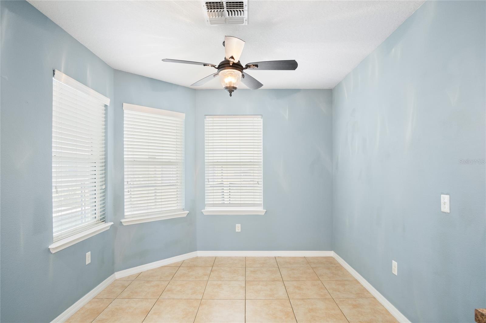 118 MIRO DR, DAVENPORT, FL — photo 15