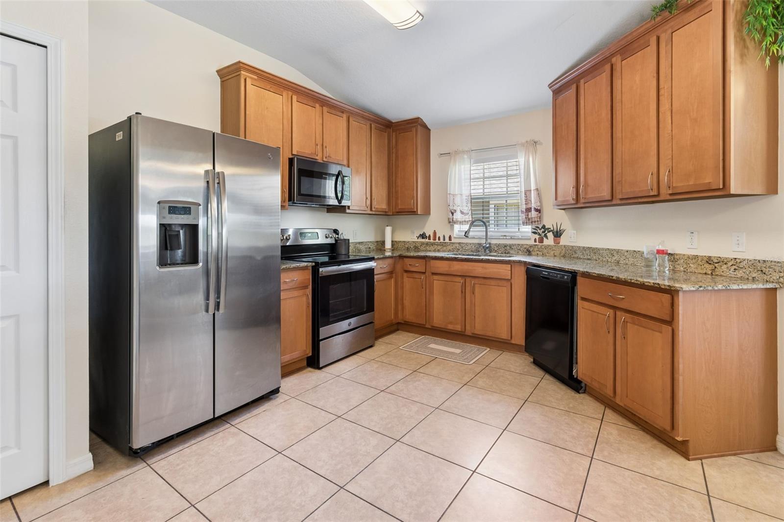 4329 ASHTON MEADOWS WAY, WESLEY CHAPEL, FL — photo 4