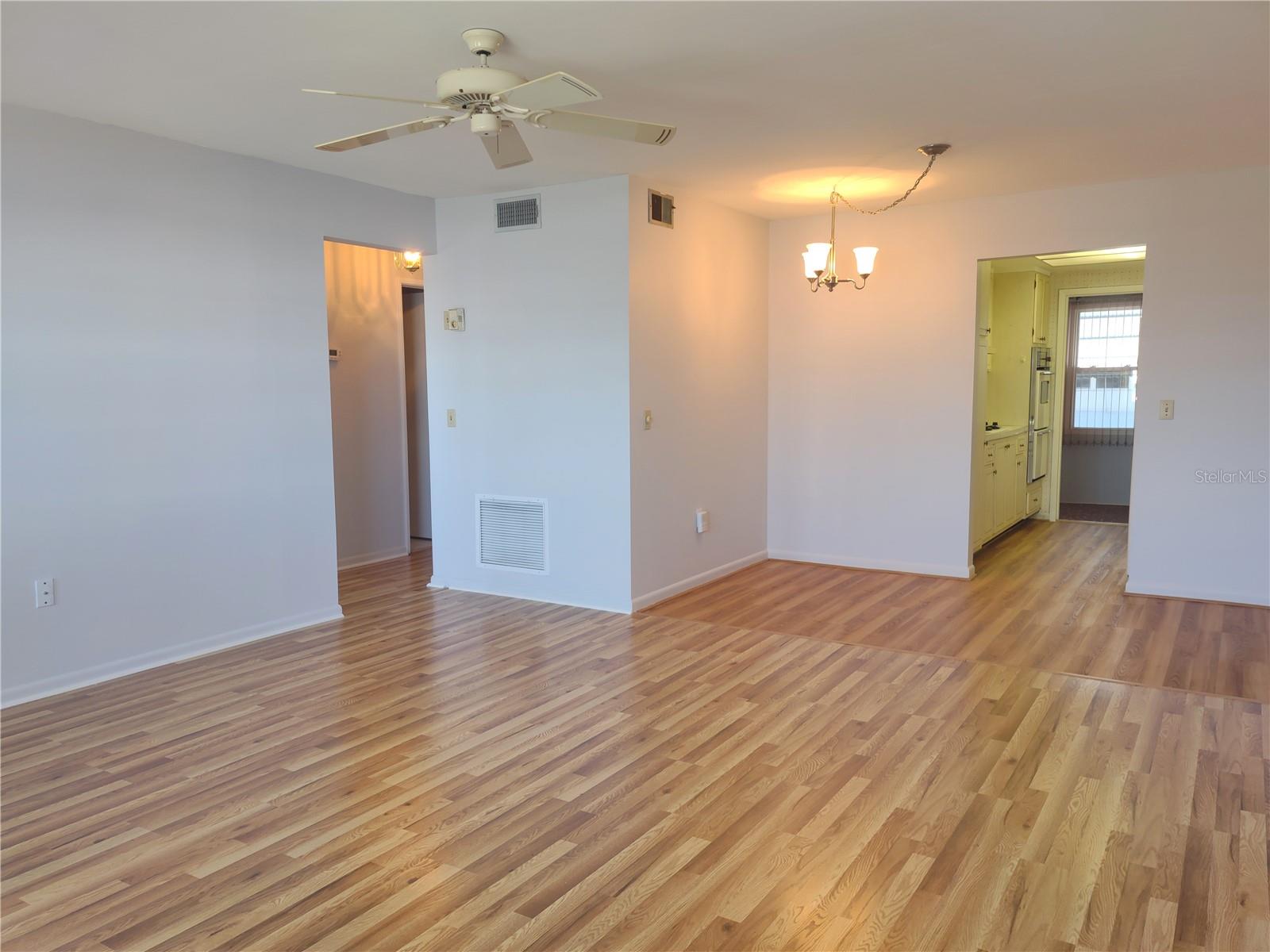 5850 18TH ST N #23, ST PETERSBURG, FL — photo 22