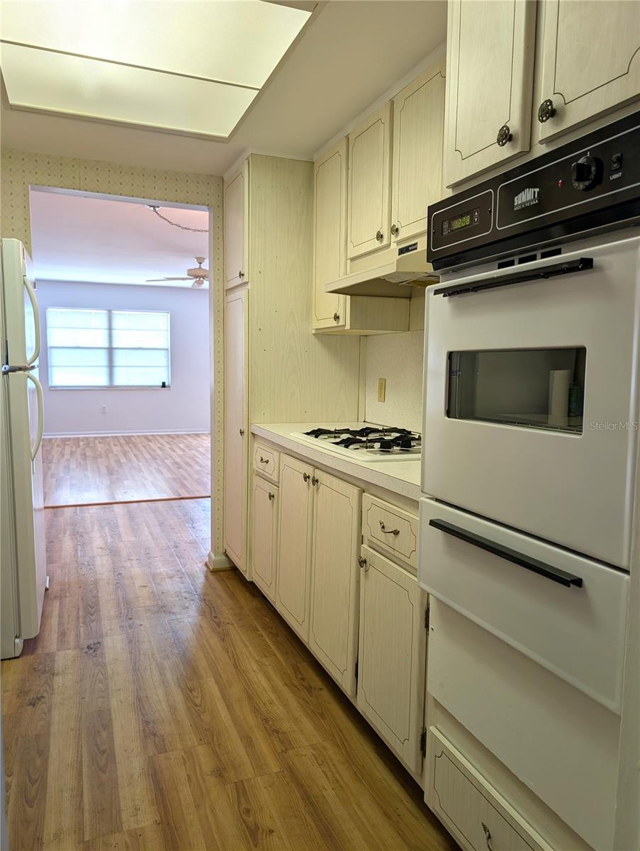 5850 18TH ST N #23, ST PETERSBURG, FL — photo 30