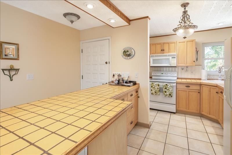 12405 3RD ST E #201, TREASURE ISLAND, FL — photo 12