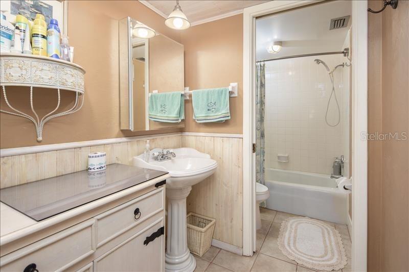 12405 3RD ST E #201, TREASURE ISLAND, FL — photo 18