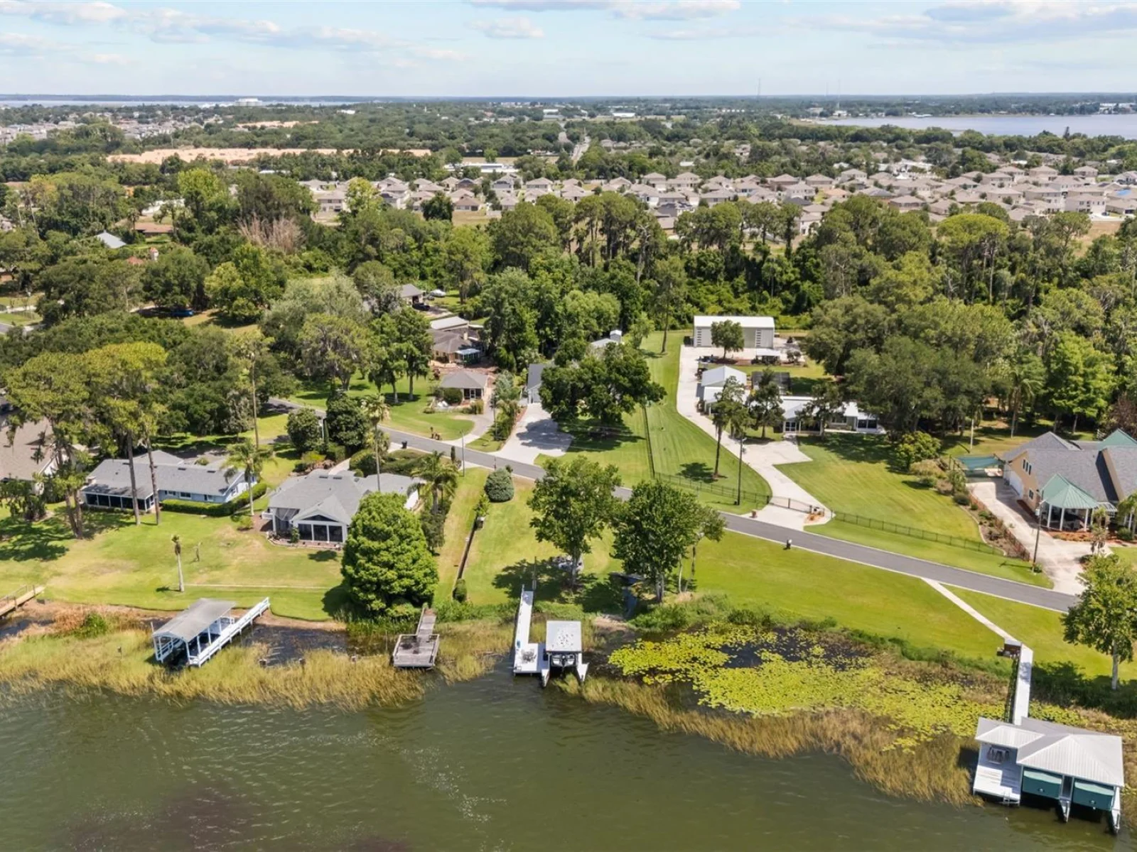33000 LAKESHORE DR, TAVARES, FL — photo 40