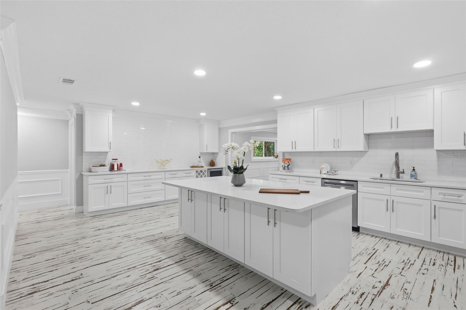 555 WILDWOOD DR, NEW SMYRNA BEACH, FL — photo 17