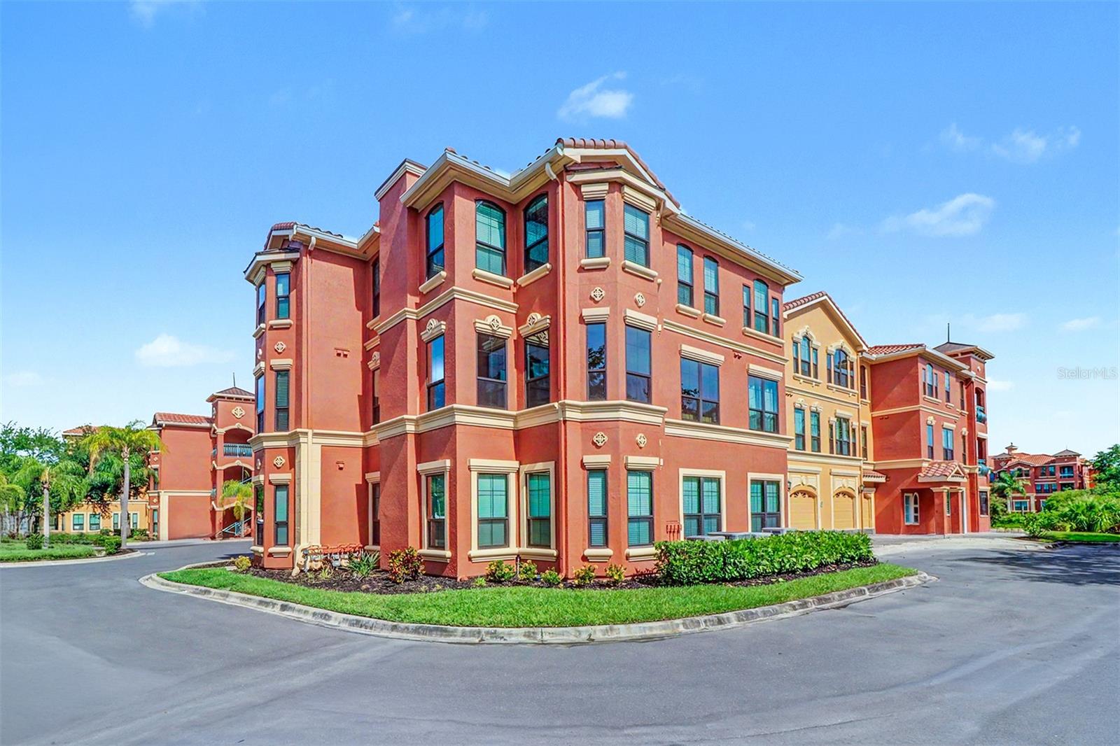 2746 VIA TIVOLI #110B, CLEARWATER, FL — photo 4