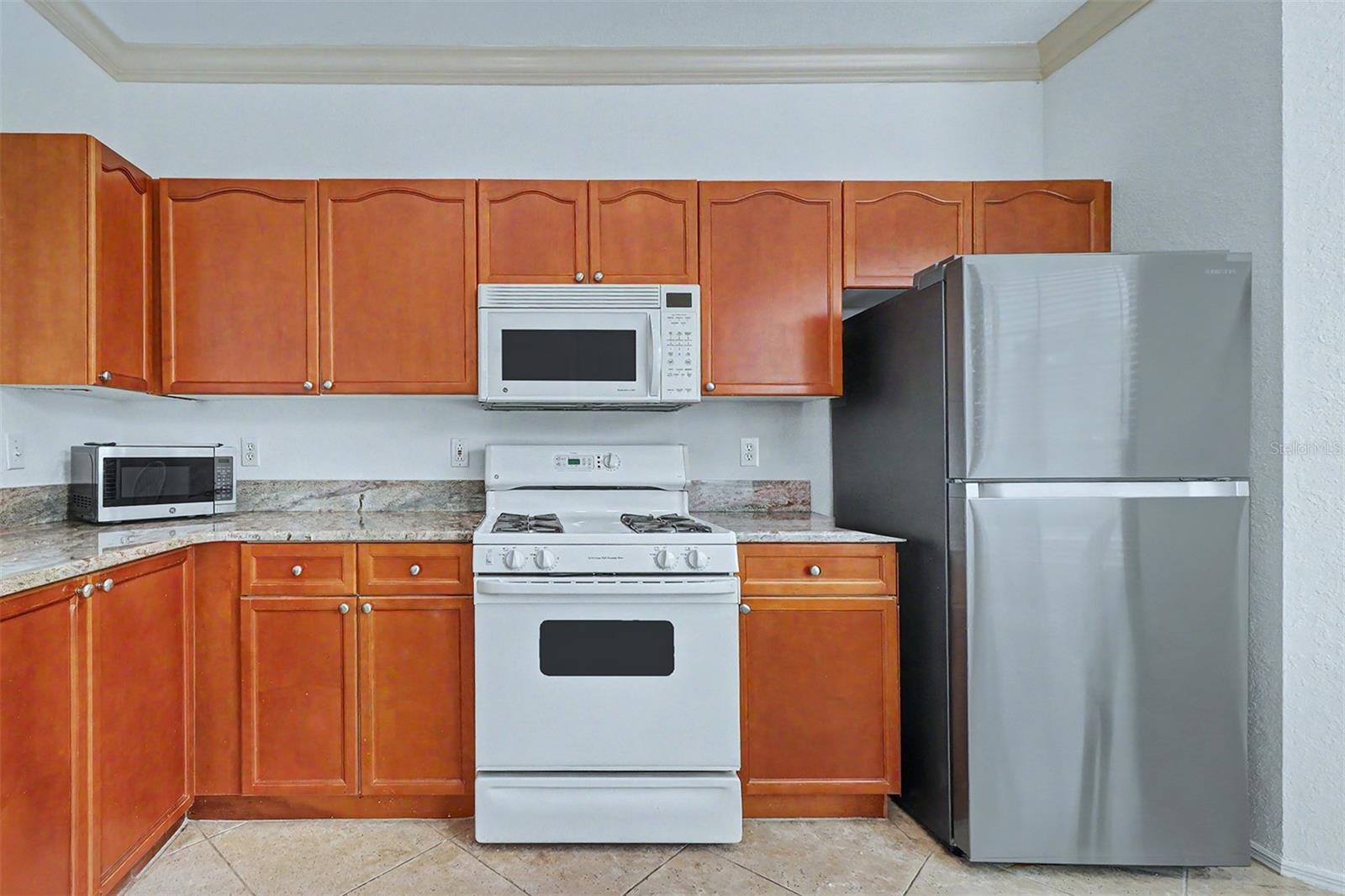 2746 VIA TIVOLI #110B, CLEARWATER, FL — photo 9