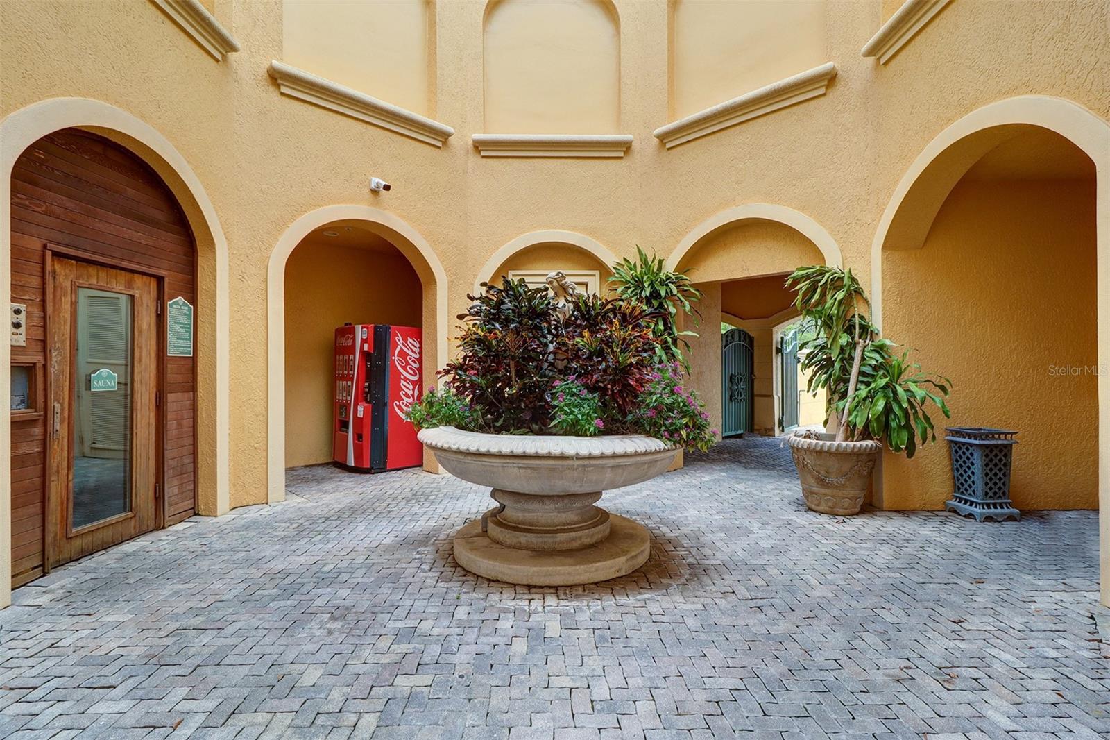 2746 VIA TIVOLI #110B, CLEARWATER, FL — photo 33