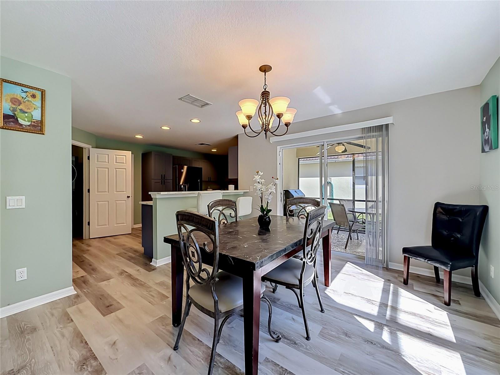 135 ROBIN RD, DAVENPORT, FL — photo 17