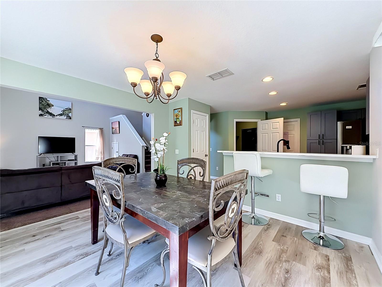 135 ROBIN RD, DAVENPORT, FL — photo 18
