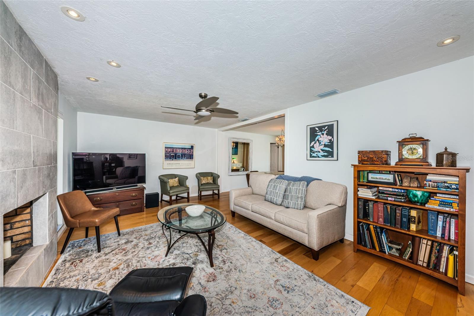 1496 49TH AVE NE, ST PETERSBURG, FL — photo 10