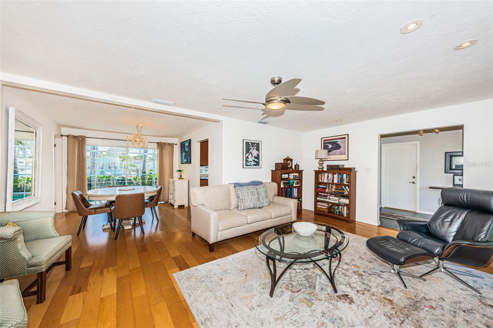 1496 49TH AVE NE, ST PETERSBURG, FL — photo 11