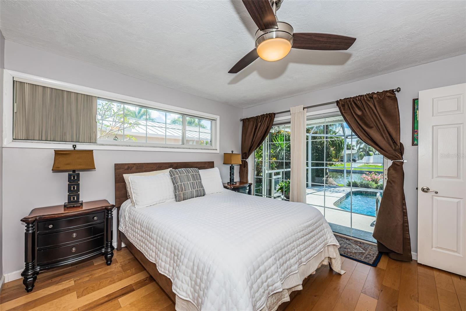 1496 49TH AVE NE, ST PETERSBURG, FL — photo 23