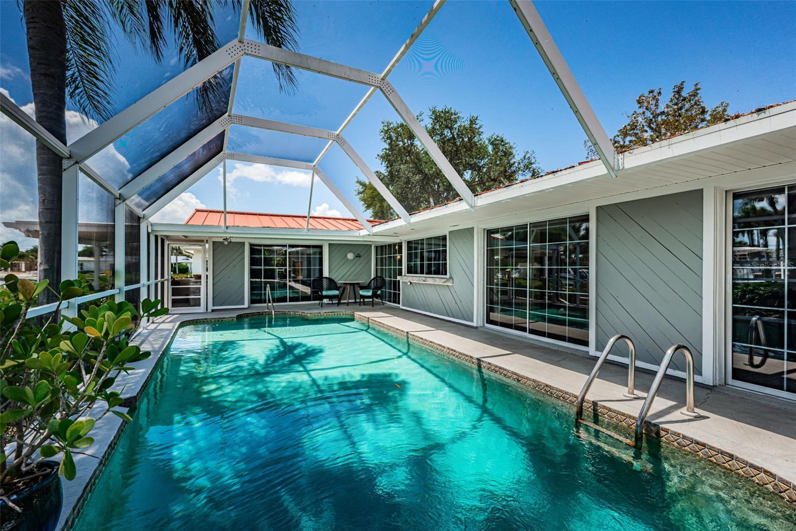 1496 49TH AVE NE, ST PETERSBURG, FL — photo 36