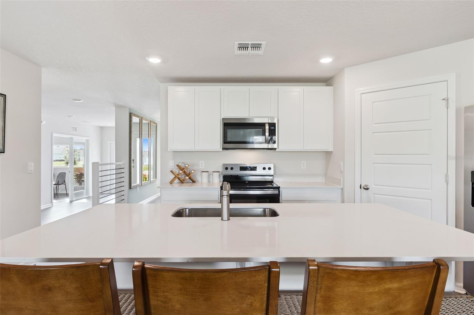 227 SKYFIELD CT, LADY LAKE, FL — photo 10