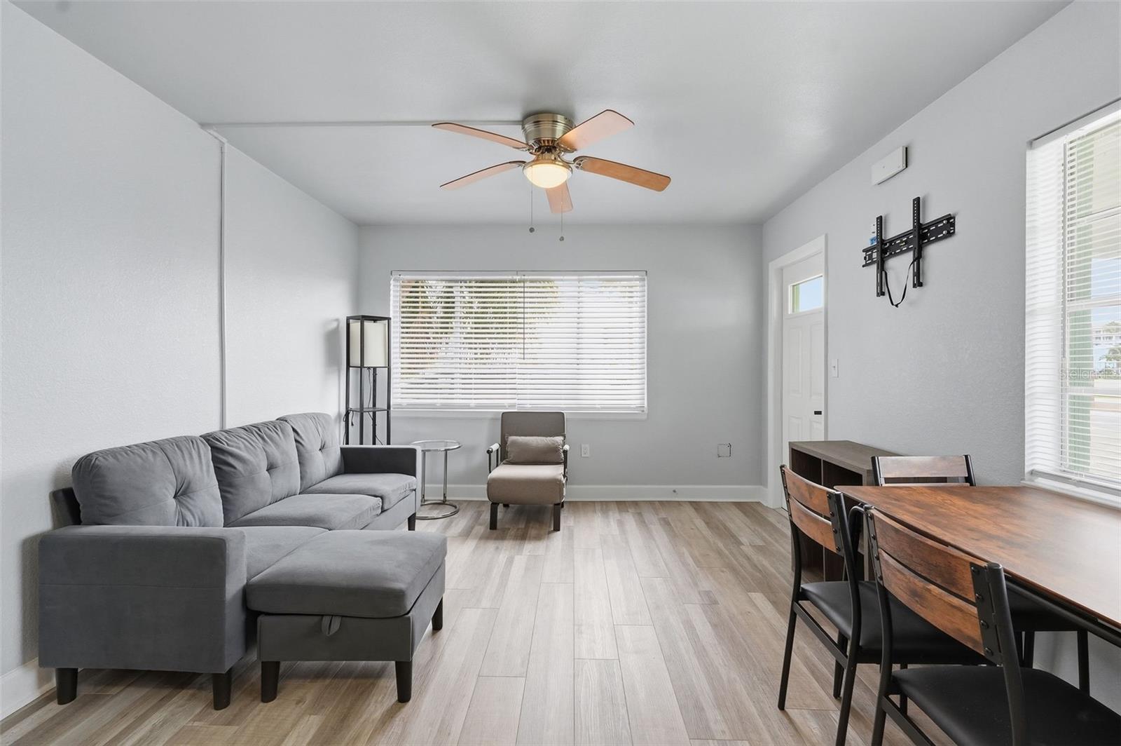 17880 GULF BLVD #2, ST PETERSBURG, FL — photo 5