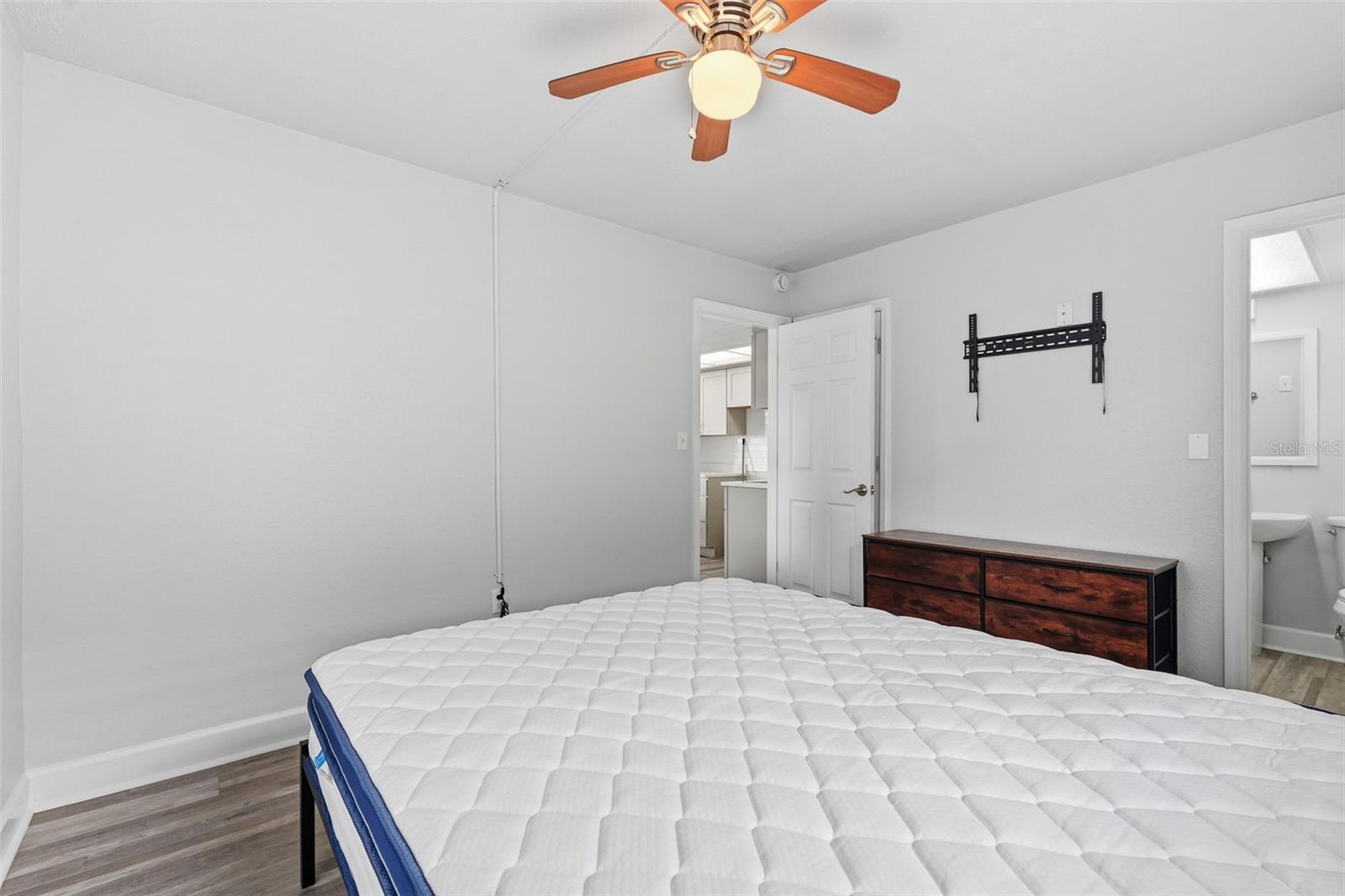 17880 GULF BLVD #2, ST PETERSBURG, FL — photo 10