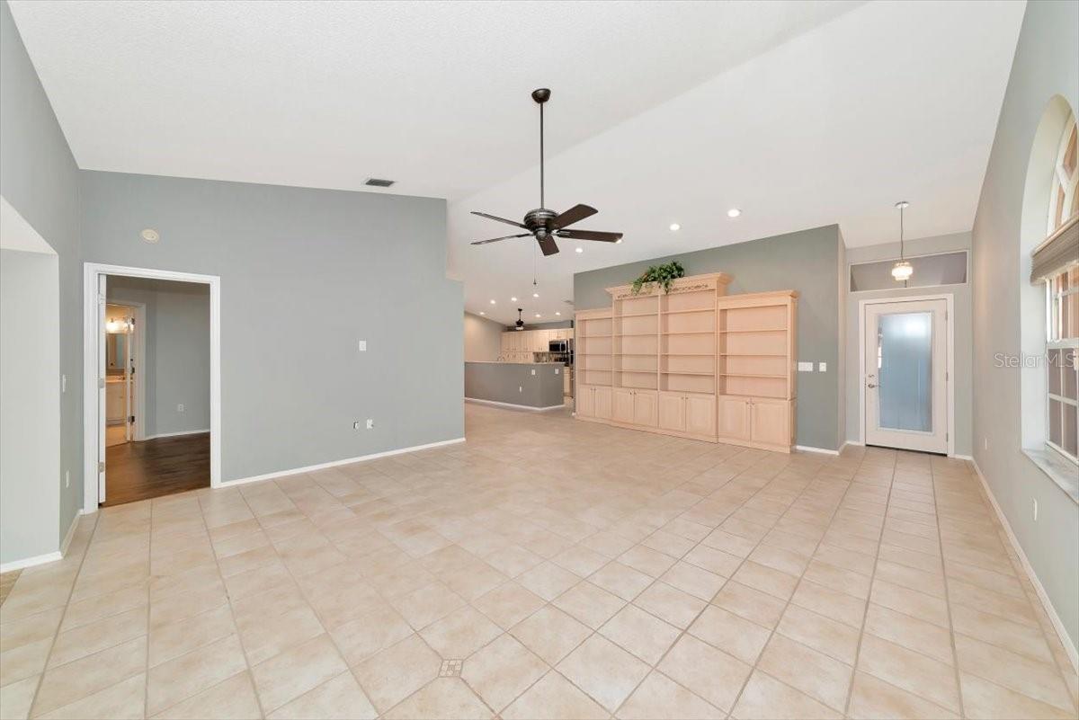 4734 RAINTREE STREET CIR E, BRADENTON, FL — photo 8
