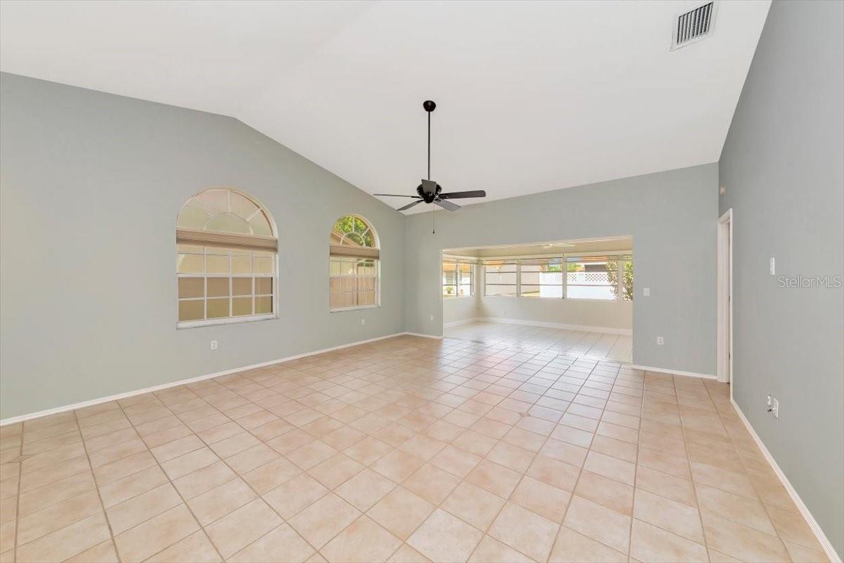4734 RAINTREE STREET CIR E, BRADENTON, FL — photo 11
