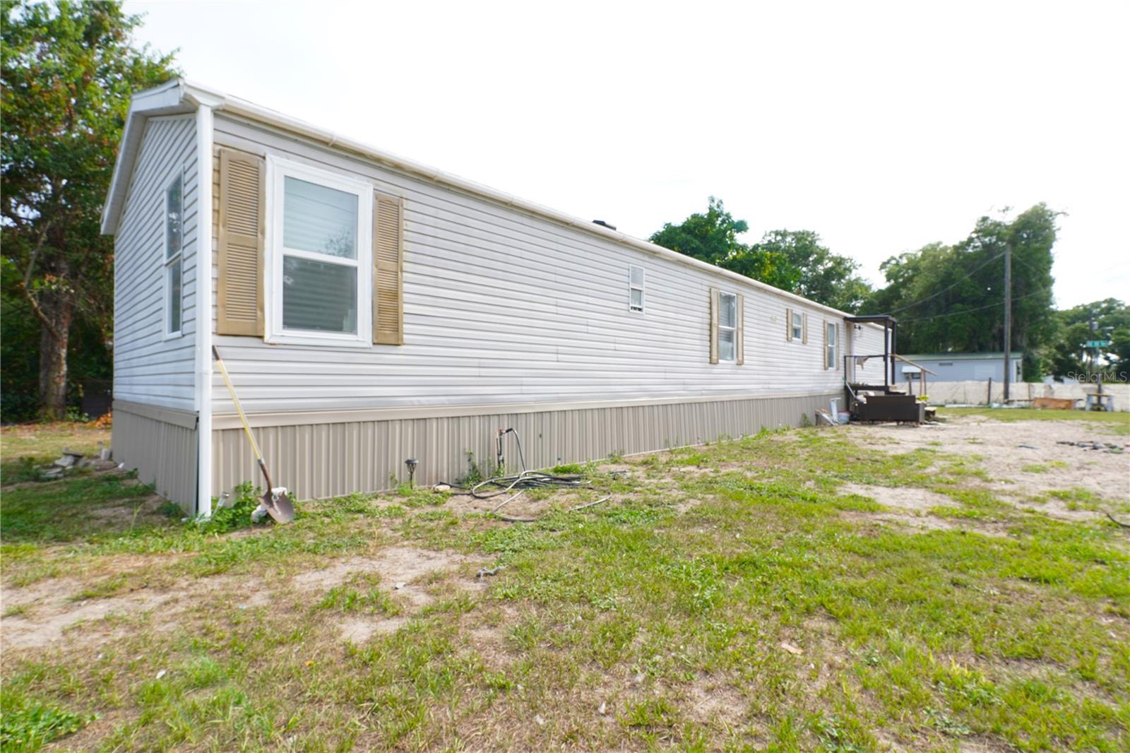 14041 SE 90TH TER, SUMMERFIELD, FL — photo 2