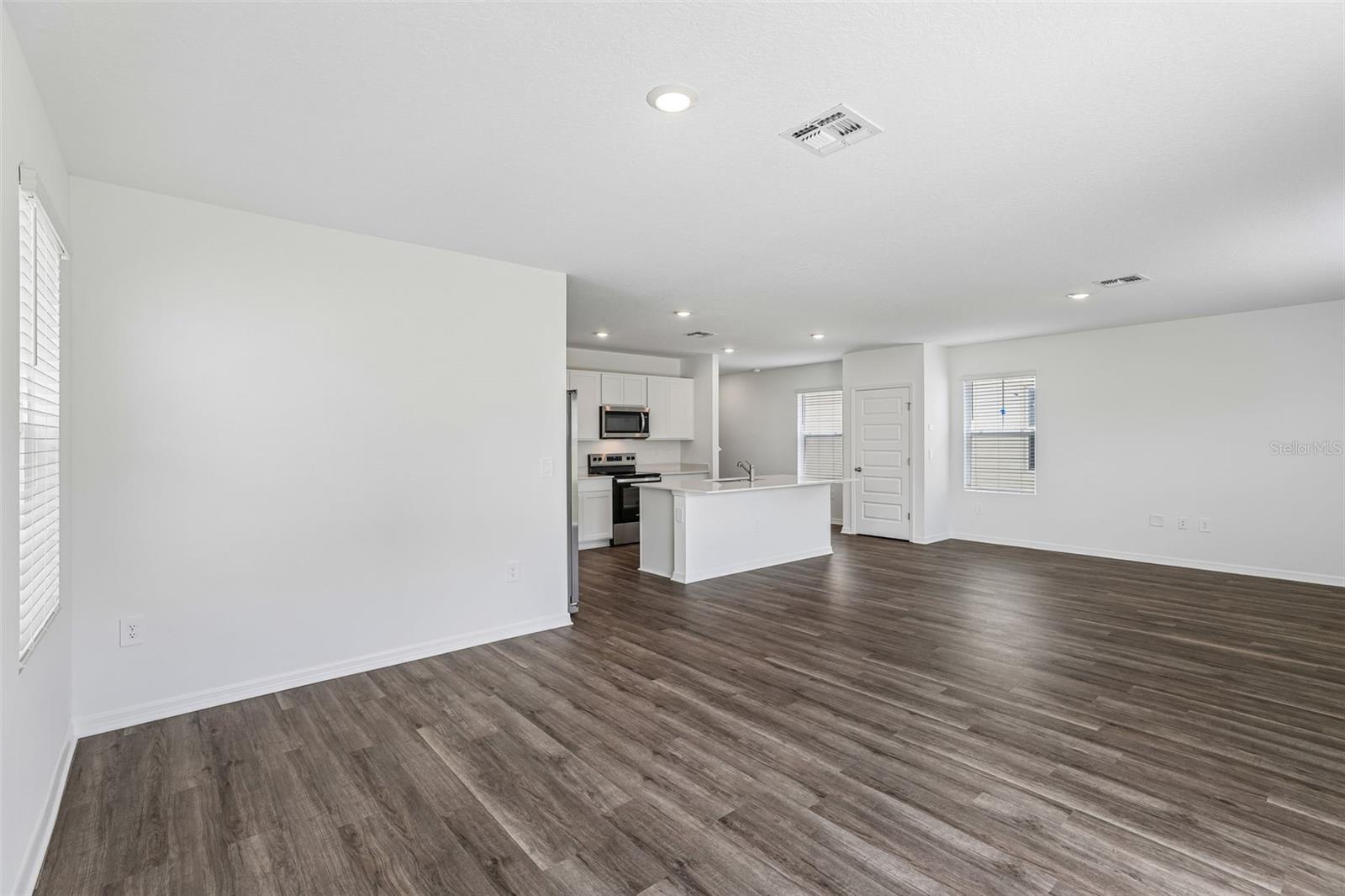 4005 VALERIAN WAY, TAVARES, FL — photo 10